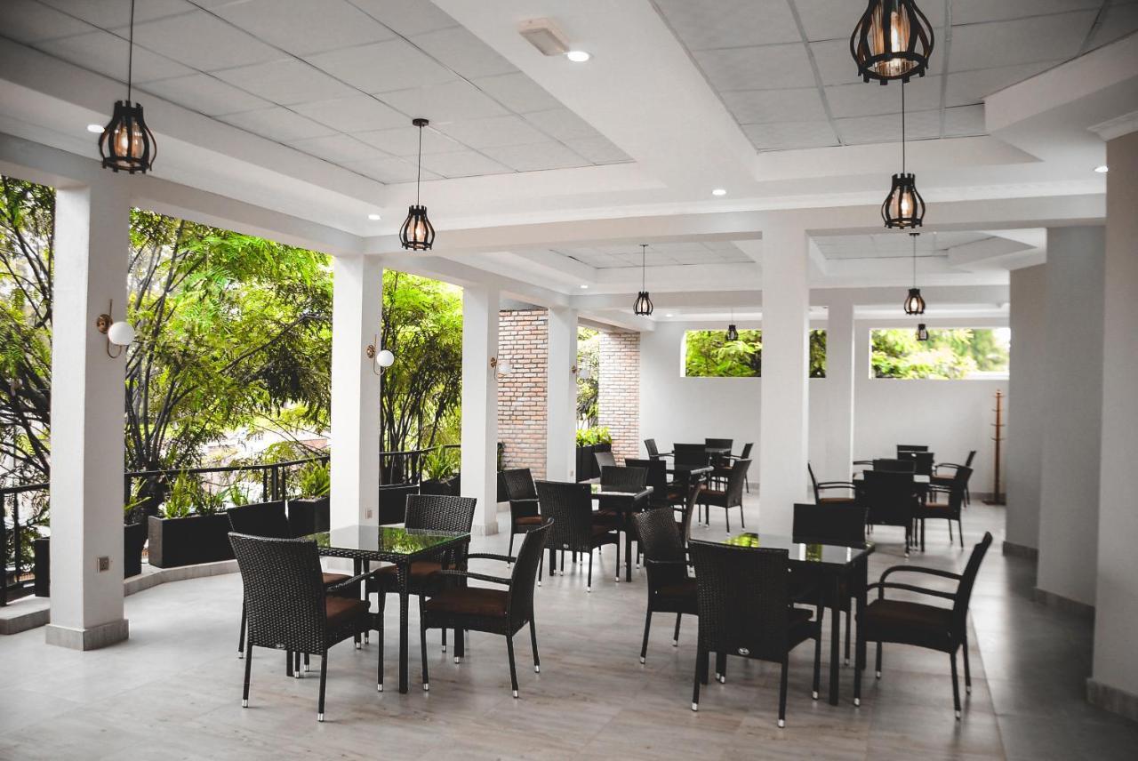 Dereva Hotel Rwamagana Экстерьер фото